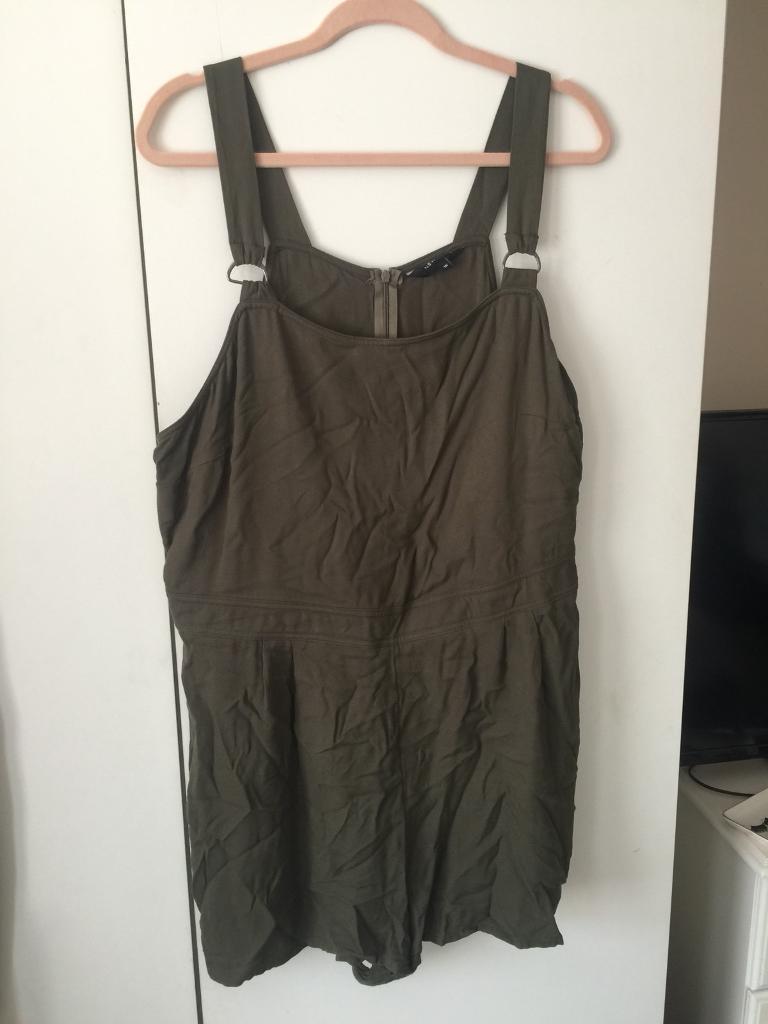 new look green playsuit